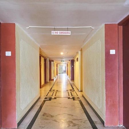 Hotel Dee Cee Manor Chennai Bagian luar foto